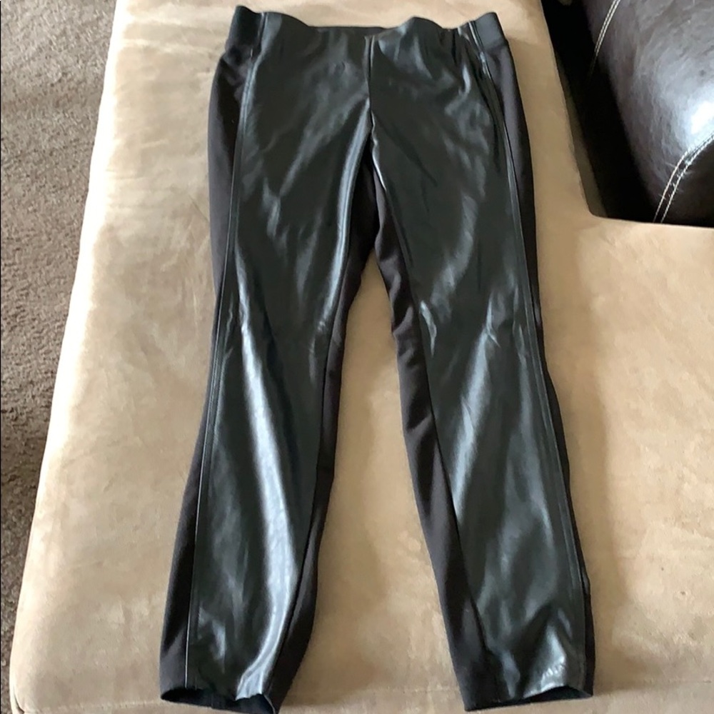 Women’s - Faux-leather Legging - Black
